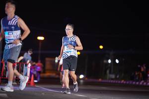 BIB: 445, 42967
                            <button type="button" onclick="openModal(23229197)" class="btn btn-primary btn-sm float-right btn-popup" data-toggle="modal" data-target=".modal-high-quality">
                        <i class="fas fa-shopping-cart"></i> Add to Cart
                    </button>
                                            <button type="button" onclick="isThisMe(23229197, true)" class="btn btn-success btn-sm float-right btn-popup btn-isme hidden" data-toggle="tooltip" data-placement="bottom" title="นี่คือรูปของคุณใช่ไหม คลิกที่นี่เพื่อเอาเข้าอัลบั้ม">
                        <i class="fas fa-plus"></i> Add to album
                    </button>
                    <button type="button" onclick="isThisMe(23229197, false)" class="btn btn-warning btn-sm float-right btn-popup btn-isnotme hidden">
                        <i class="fas fa-ban"></i> Remove from album
                    </button>